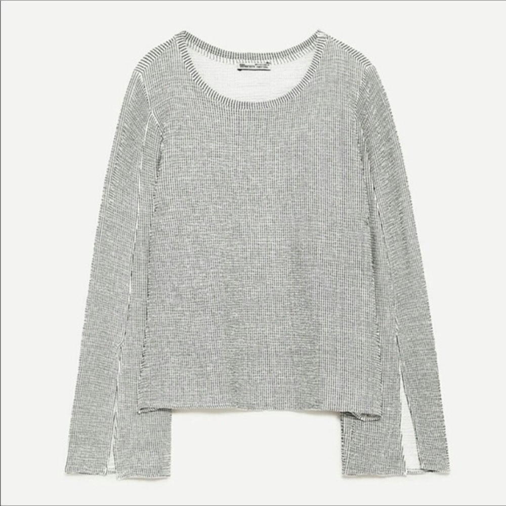ZARA Split Sleeve Puckered Knit Top White Black Check Size Medium